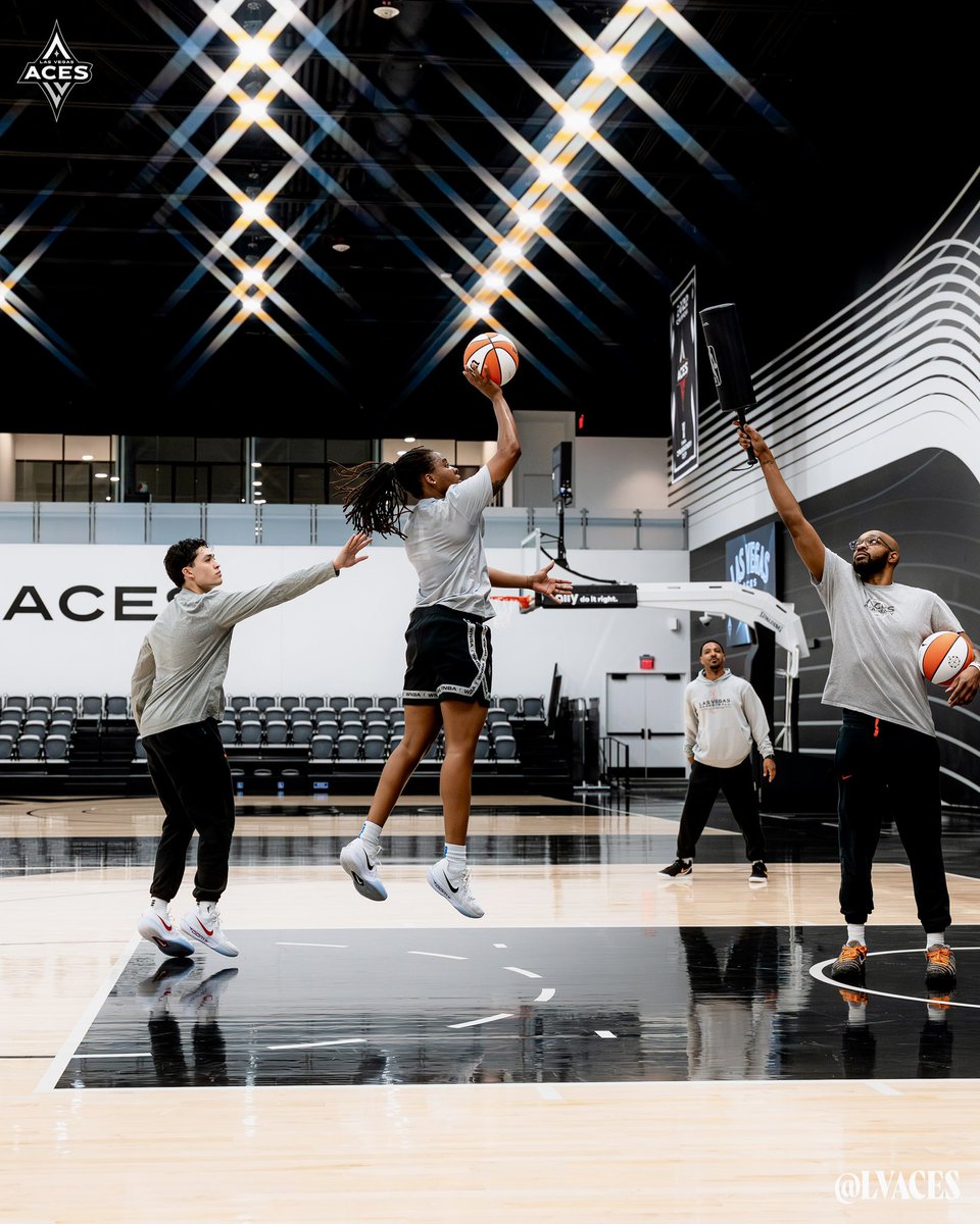 Las Vegas Aces tweet media