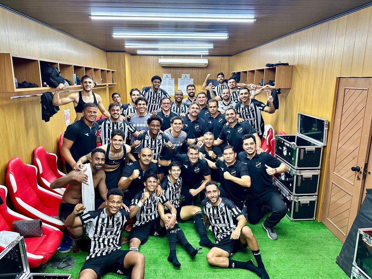 SEGUEEEEE O LÍDER!!! 🤩🏴🏳️

AGORA VAMOS LUTAR PELA CLASSIFICAÇÃO NA NOSSA CASA, COM A FORÇA DA FRASQUEIRA! 🔥

#ABCFC