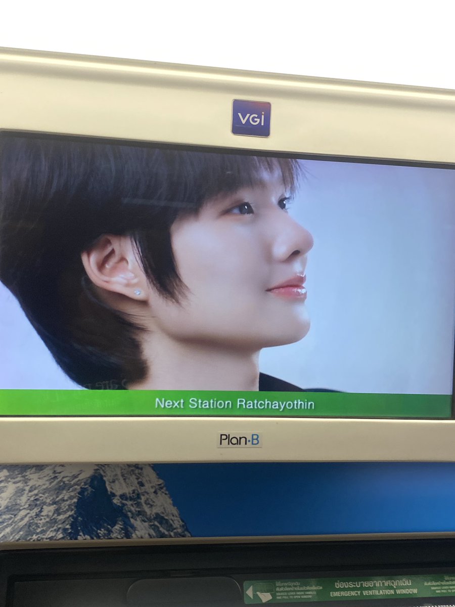 리비뜬 ♡ tweet media