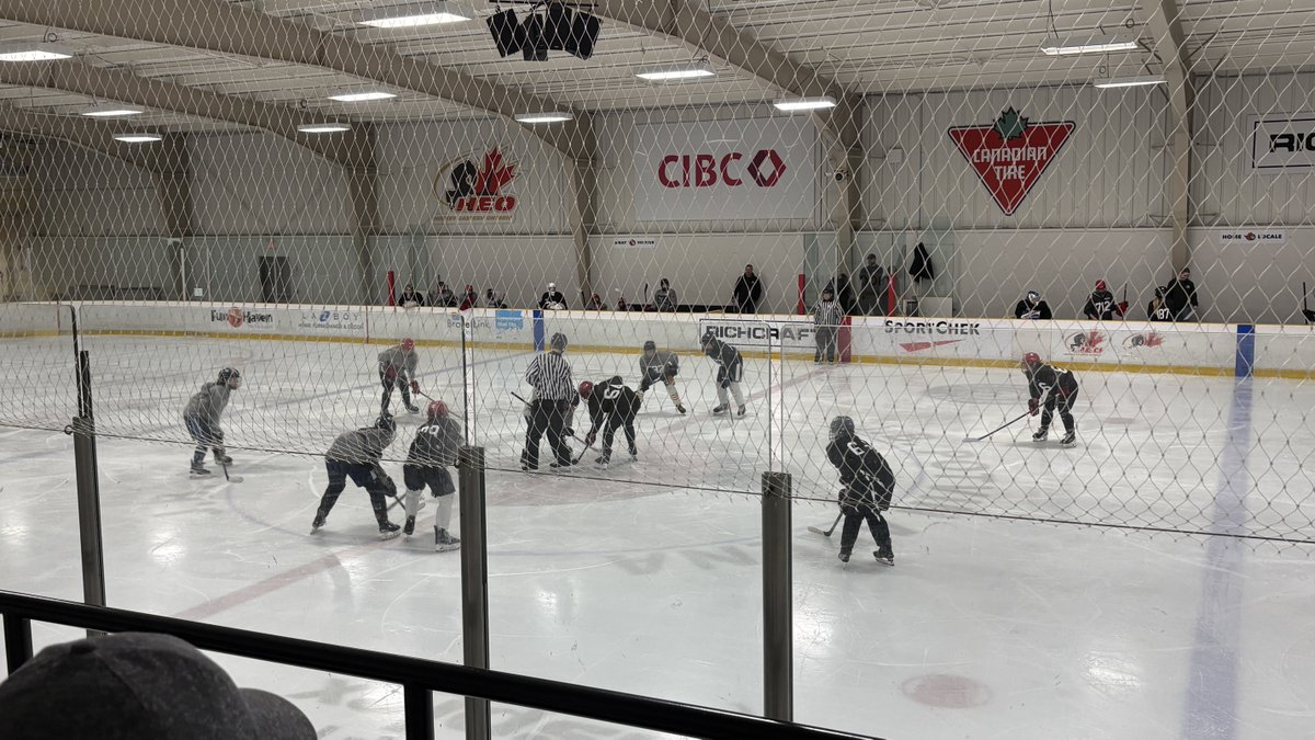HallieCBC's tweet photo. Time between end of season tournament and start of next season tryouts? Five days. #hockey #minorhockey #Canada https://t.co/0nlTgdmMtb