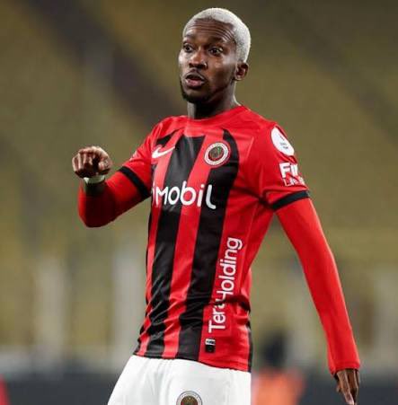 BM1907Legend tweet media