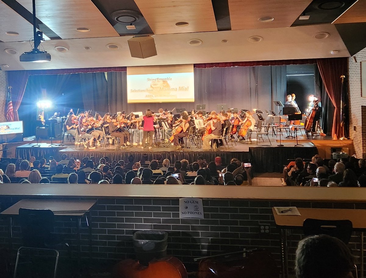 Unami Middle School tweet media
