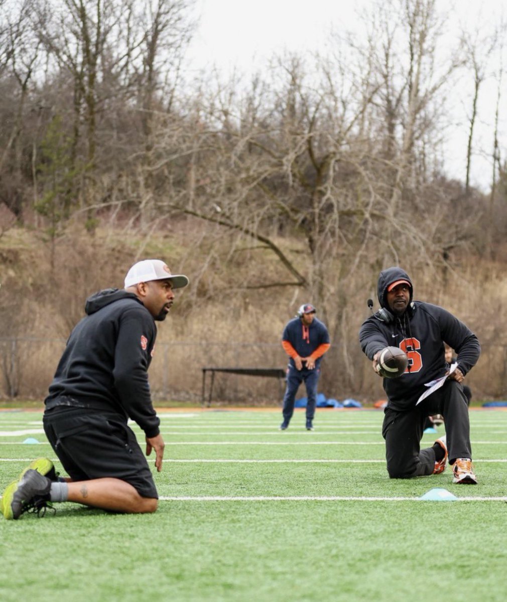 Emmanuel Marc tweet media