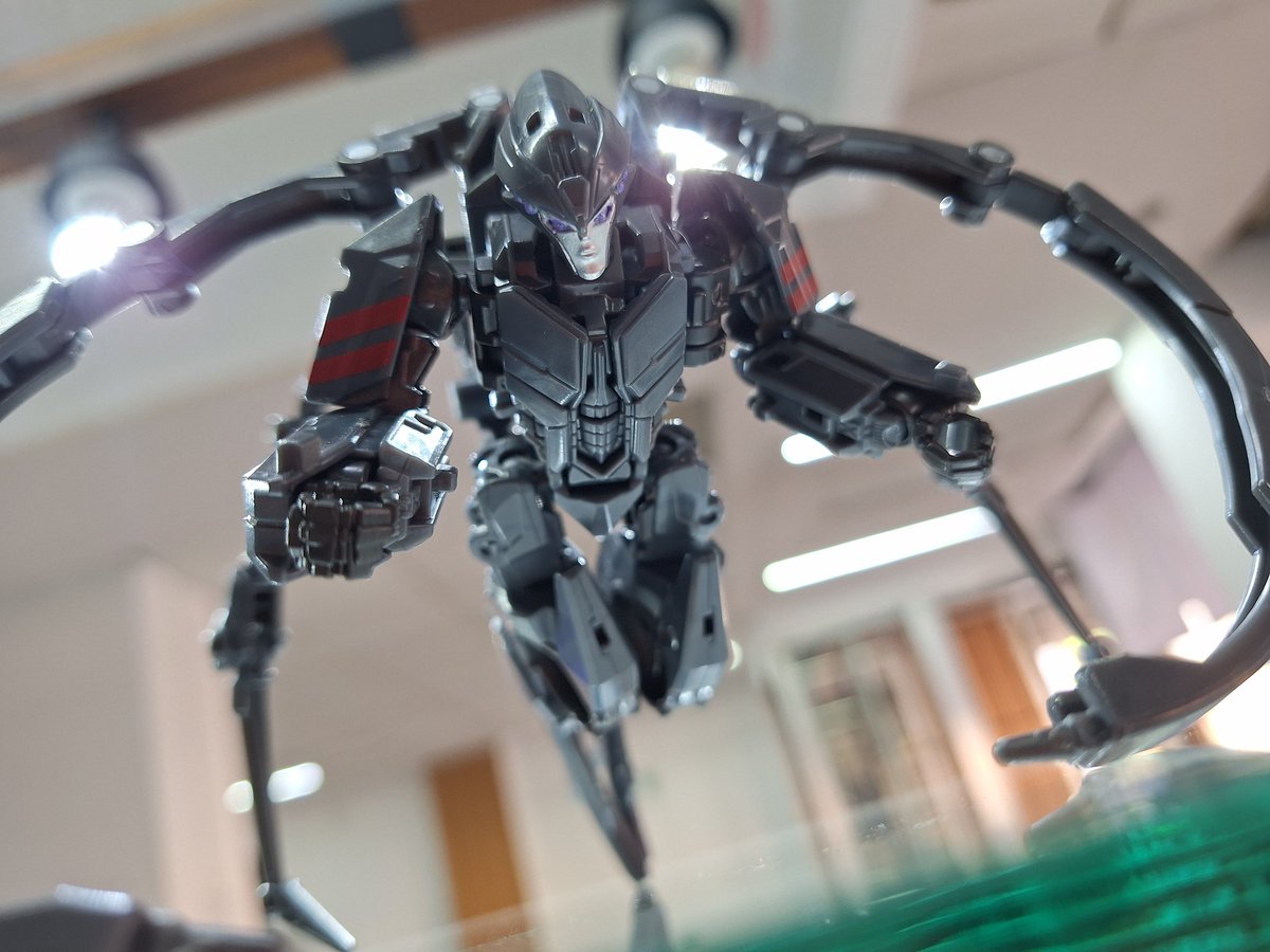 PinturilloLoco's tweet image. Airachnid the all-seeing eyes
Transformers Studio Series 

#Transformers #TransformersOne
#Decepticon #transformersstudioseries #transformerstoys #TransformersCollector #foryou