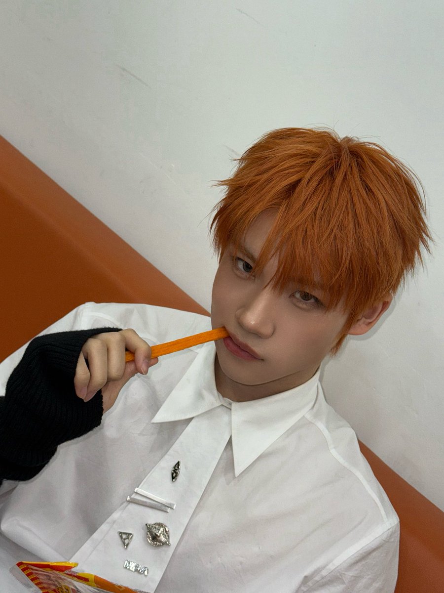 🦦💭 tweet media