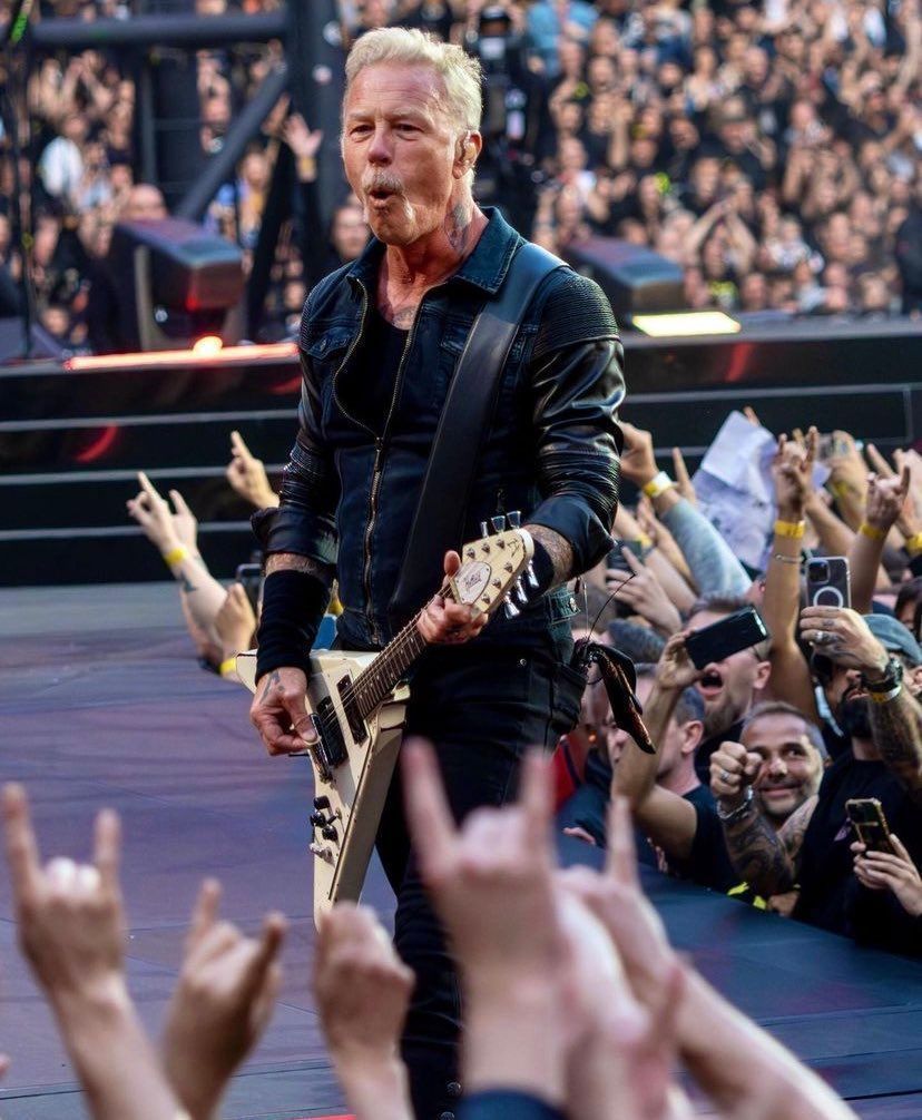 qrpress_'s tweet photo. James Hetfield - Metallica https://t.co/RQINS4JbBi