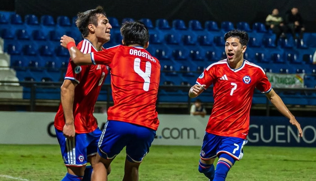 🔴 ¡Pasaje timbrado! Chile goleó a Bolivia y clasificó al Mundial Sub 17

Más detalles acá ➡️ tinyurl.com/bdzyumcc
