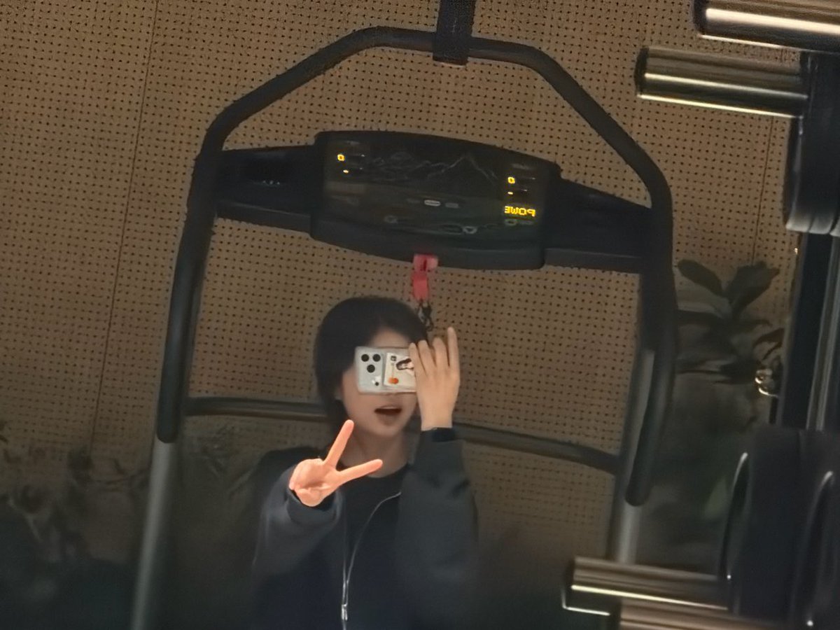֚ tweet media