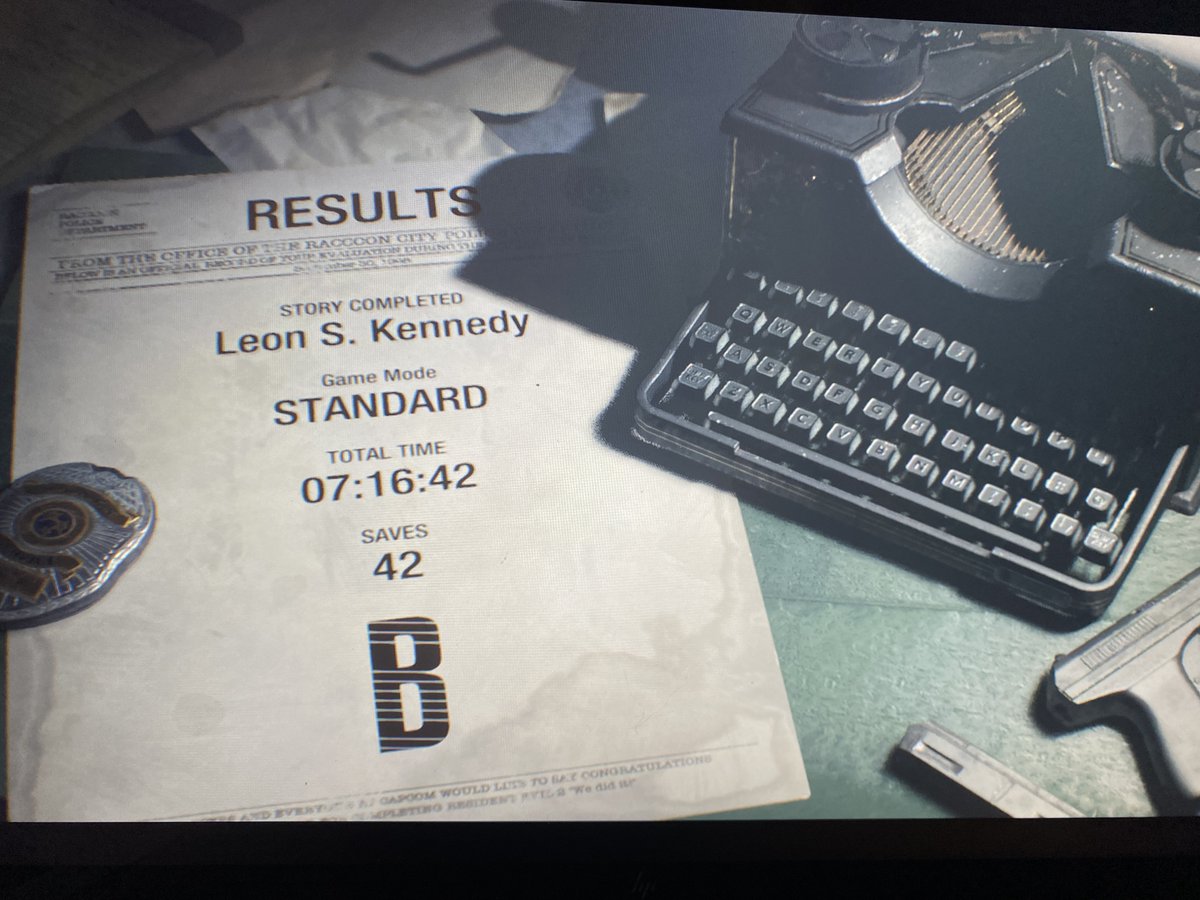 skkeletones's tweet photo. WOO my first ever playthrough on re2   it’s claire time https://t.co/60xfGCoH4A