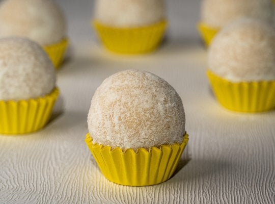 krep_zin's tweet photo. Eu sinto em dizer mas eu acho ISSO AQUI UMA BOSTA , n curto brigadeiro de leite ninho n https://t.co/WYVfoARshL