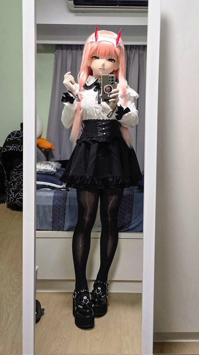 Black 小黑 tweet media