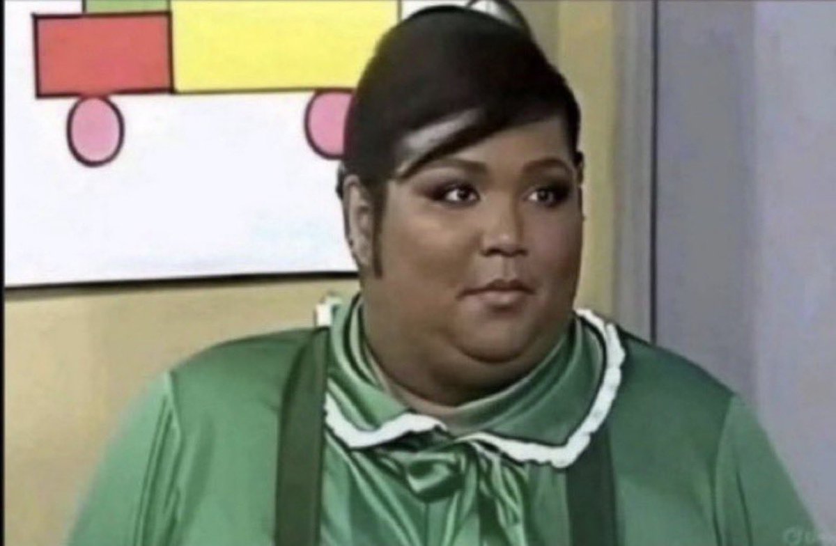 me sinto assim quando to na casa do macho e tenho que esperar ele me chamar pro quarto pra dar