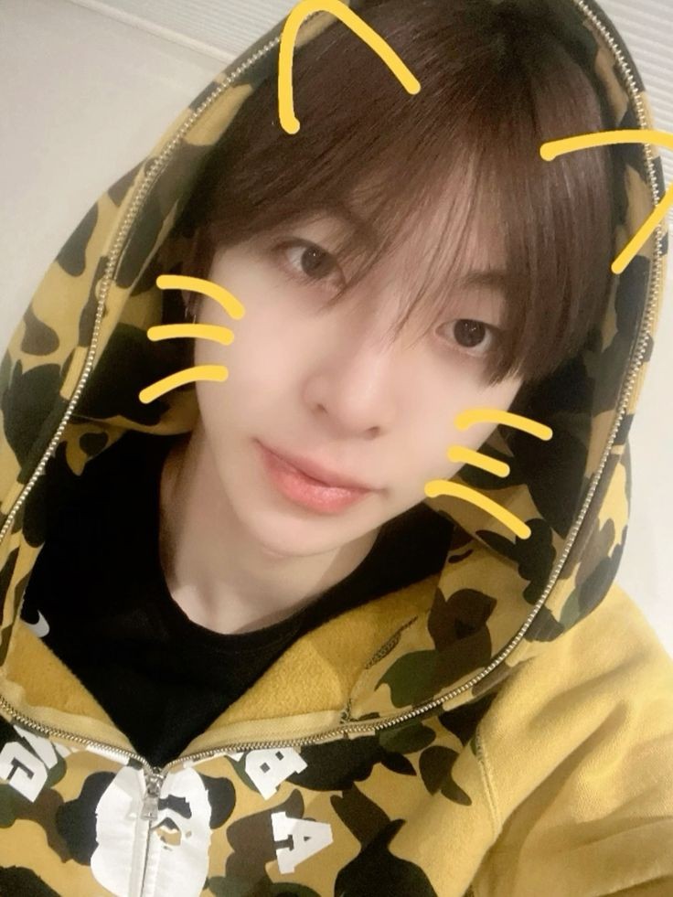 eixia flop era?? tweet media