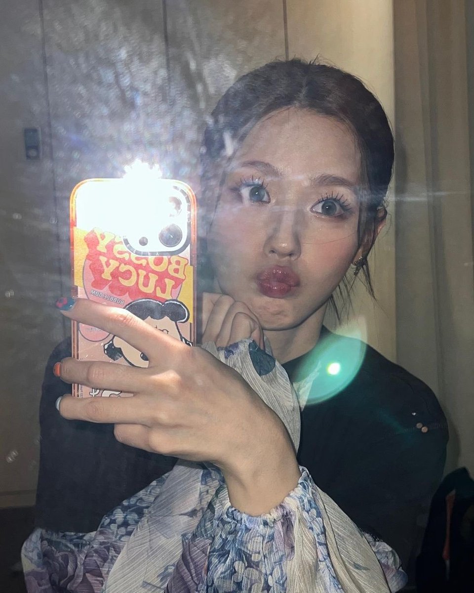 r𝕚na ｡ ︎✺ 𝕚s 𝕥♡mbo͞y ! tweet media