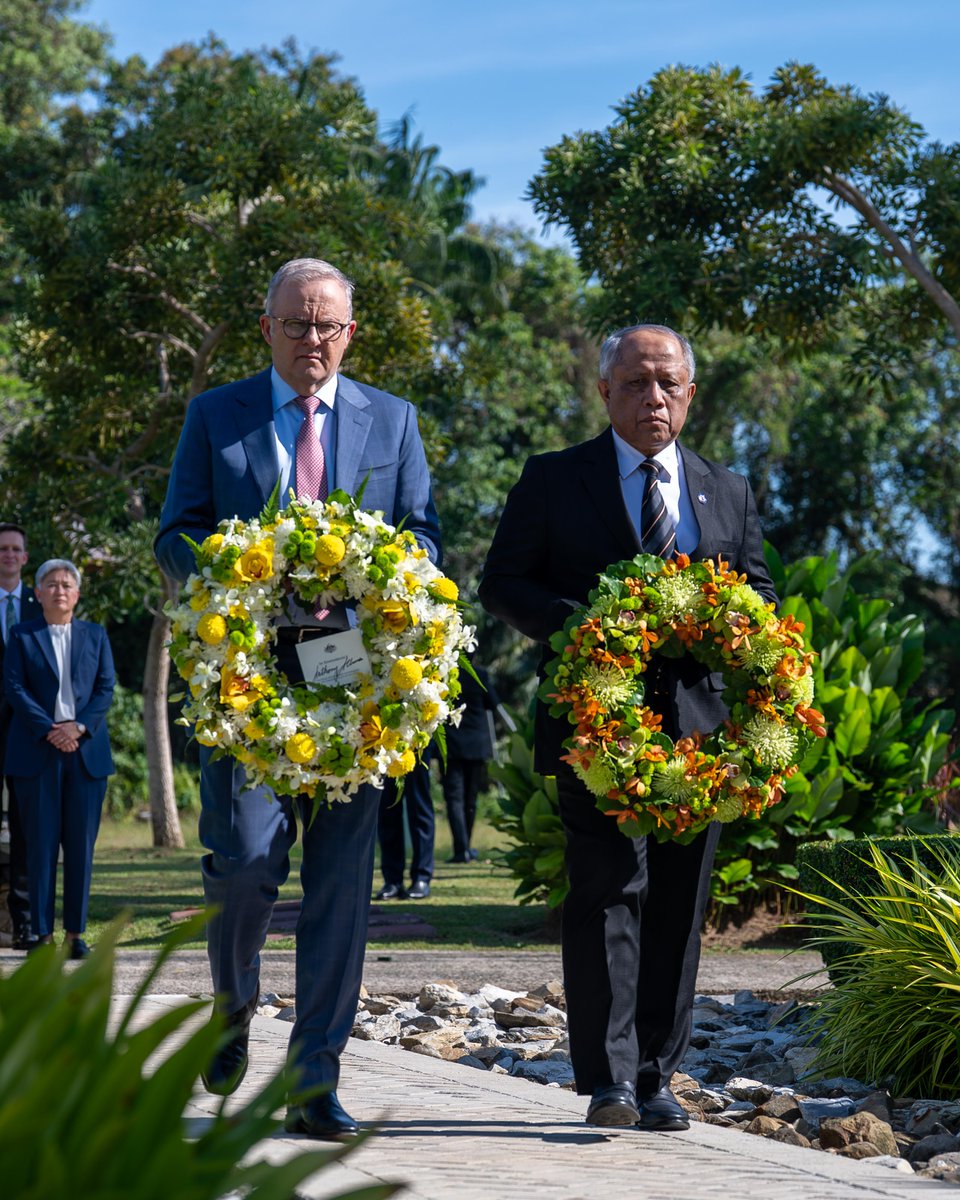 Australian Government tweet media