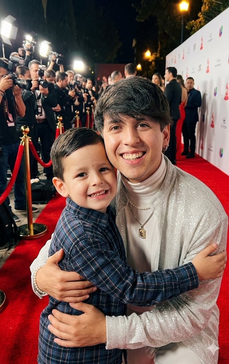 Mensaje de Chris a su niño interior:

“Lo logramos… sin dejar de ser quienes éramos.” 🫂