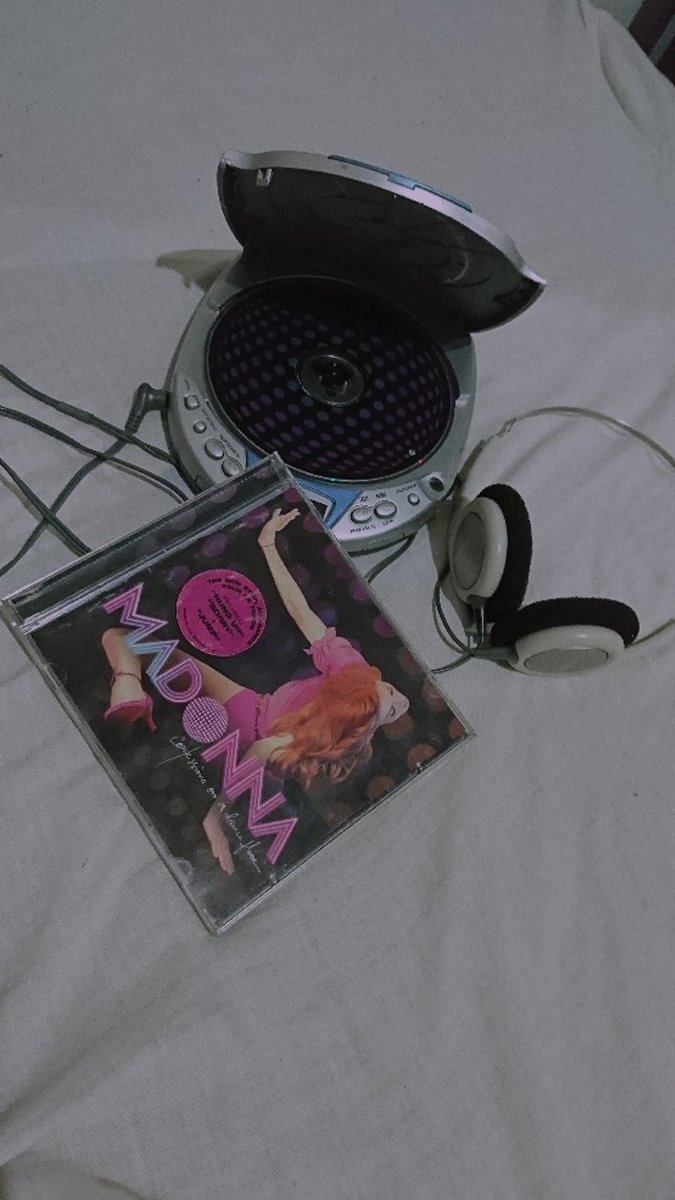 Madonna streaming party 🎉