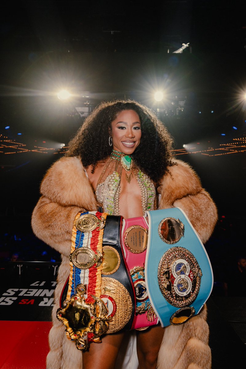 Alycia Baumgardner tweet media