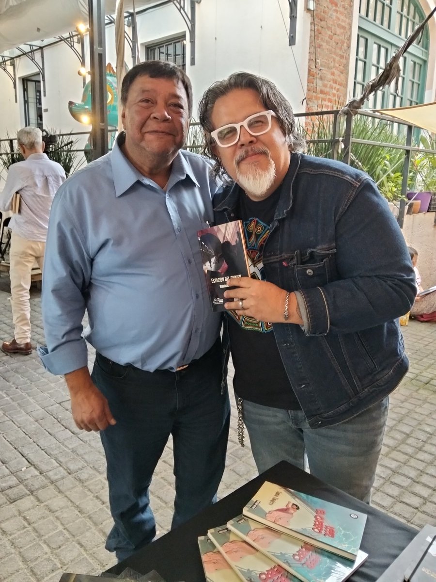 MauricioYanez65's tweet photo. Esta tarde en las II Jornadas de Novela Criminal en la Fundación Elena Poniatowska Amor.
#EstaciondelCrimen https://t.co/sSzTK2aQZP
