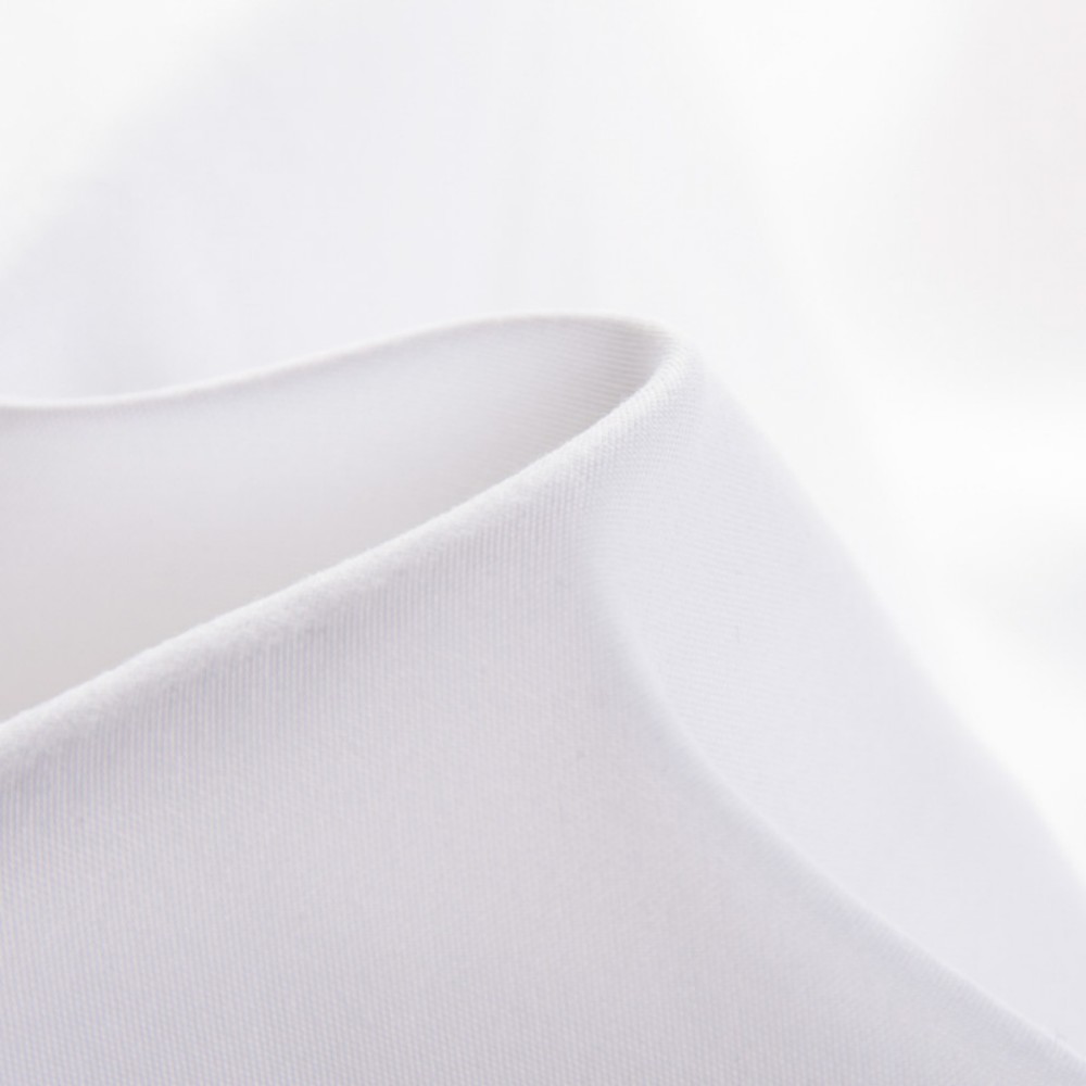 jessica_begood's tweet image. 😄Perhaps this is the flame-retardant poplin fabric you are looking for.
💚Width：230 cm &amp;amp; 240 cm
💚Weight：115 g/㎡
Material：100% FR Polyester
Application：Bedding, curtains, sofa cover, throw pillows, backrests, tablecloth, apron
#bedding
#pillow
#apron
#tablecloth
#sofacover