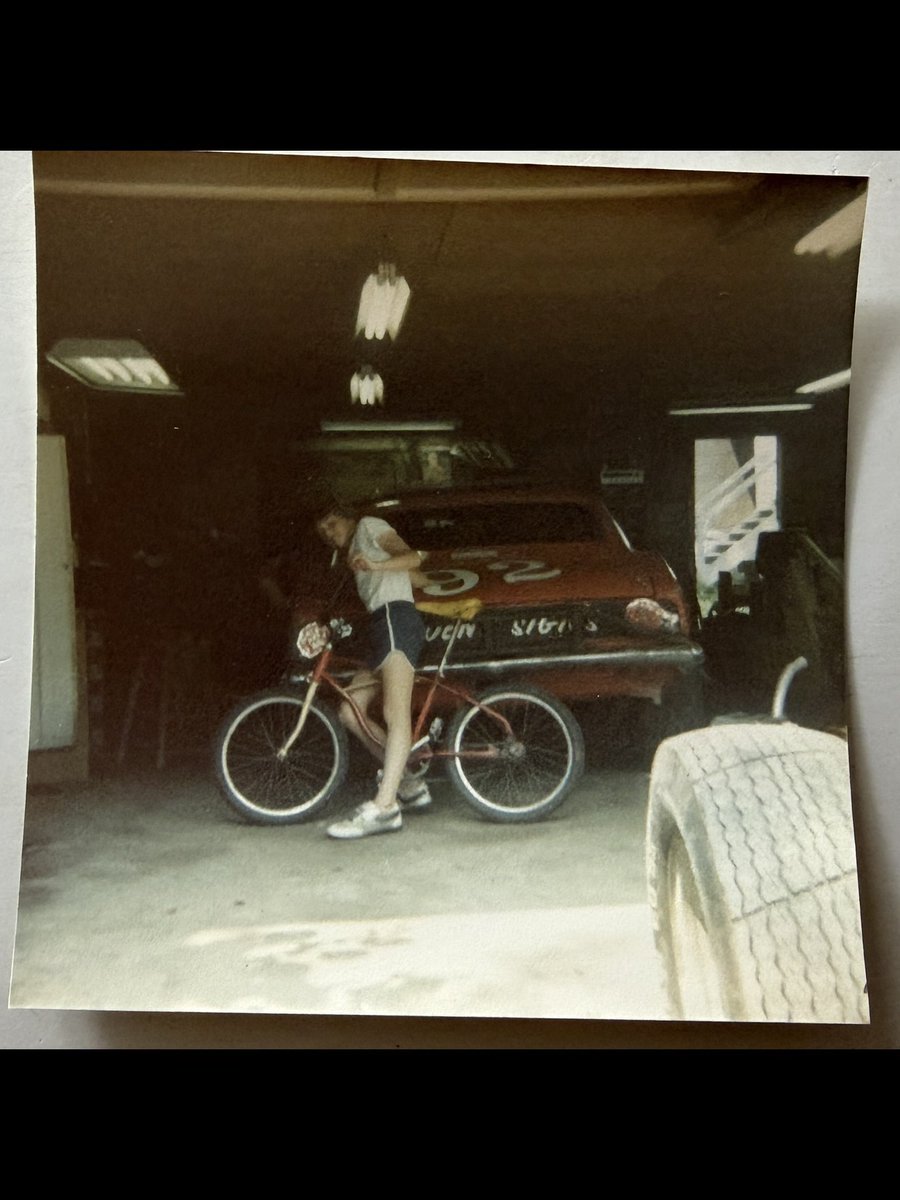 PrestonJCareyPJ's tweet image. #92
No coincidence. From victory lane to UGA - same number, new chapter. #GrindNeverStops #KeepWorking #CareyLegacy #GeorgiaFootball