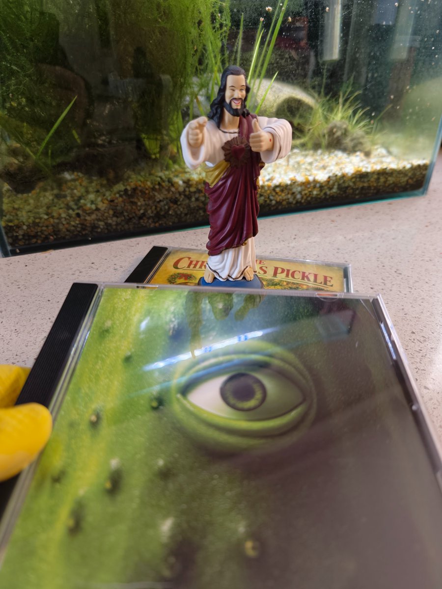 LimitedRareGames.com 🤜🏻🦄🌈 tweet media