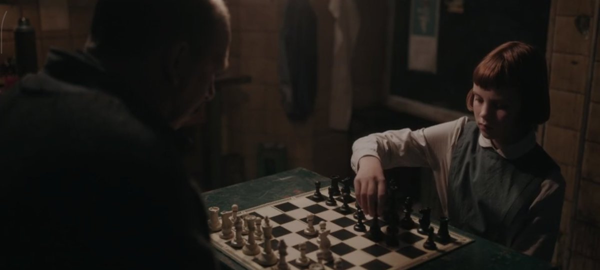 merabtimer28393's tweet photo. #queensgambit ♟️ https://t.co/f2F9B551R3