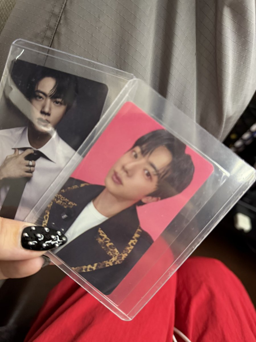 mipoccyo tweet media