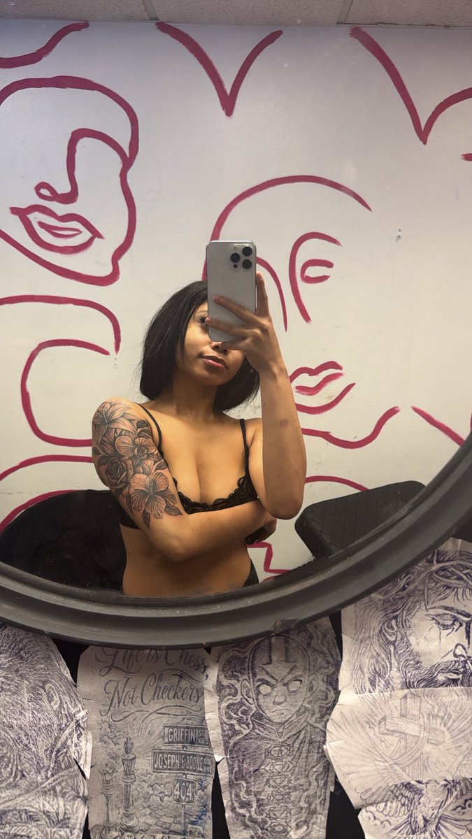 missprttygrl's tweet photo. new yaan #tattoo #yatted https://t.co/xdMqSil9Qr