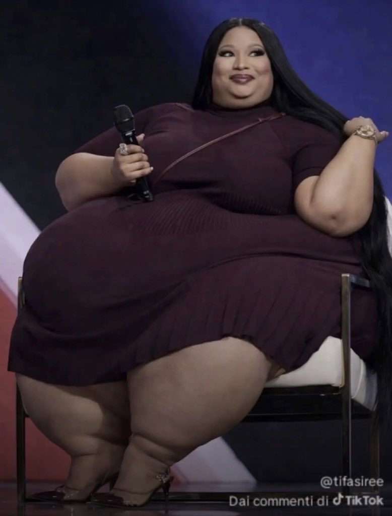 Clover / عبروه tweet media