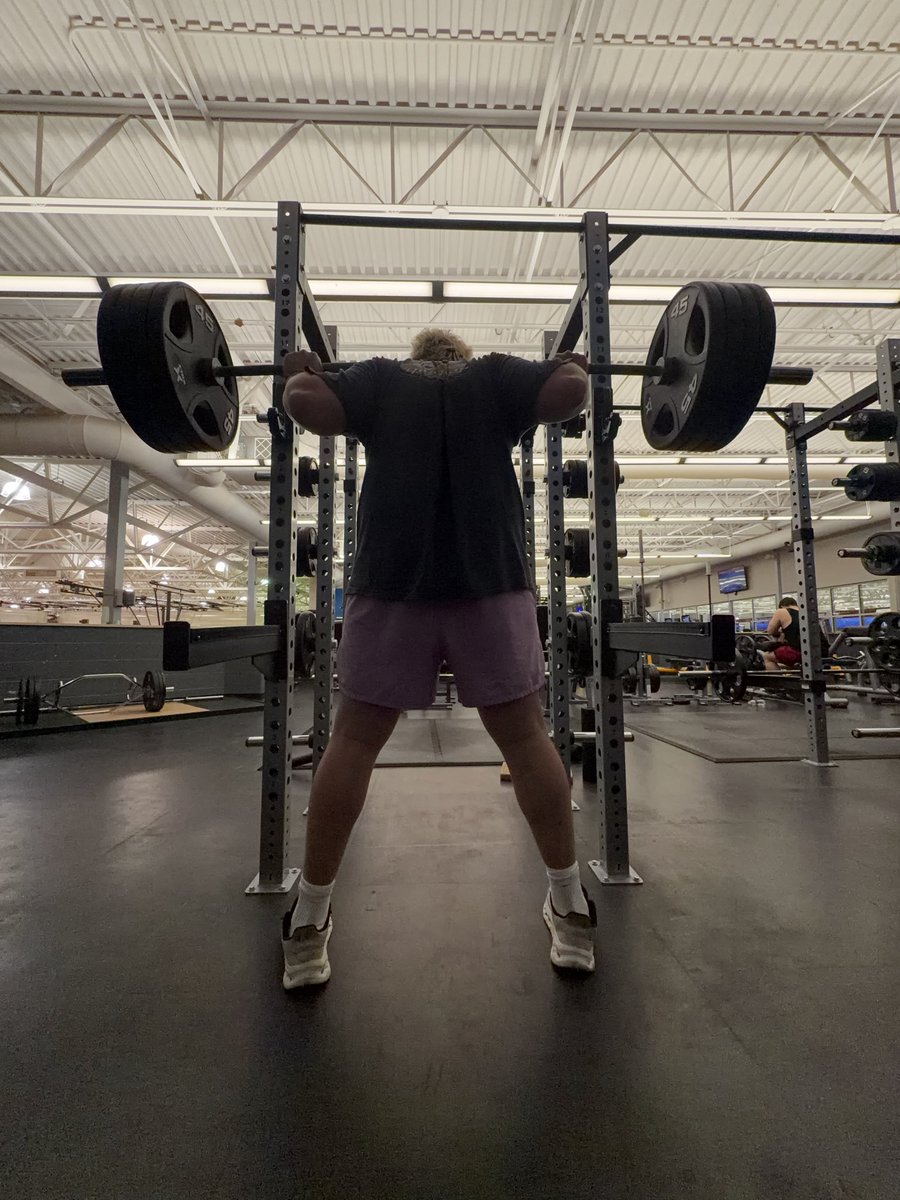 beckes_ian's tweet image. Getting my morning workout in! #grind @MJ_NFLDraft