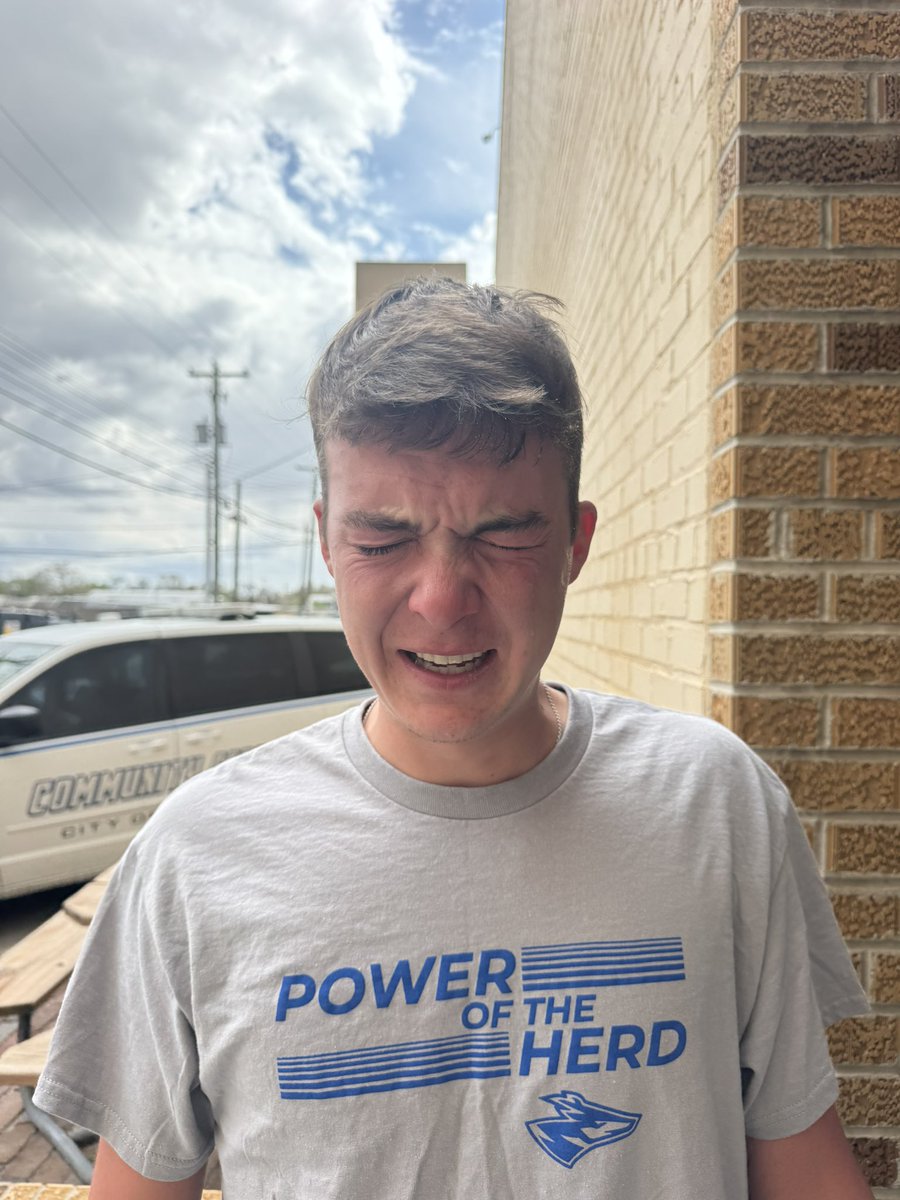 Ofc. Anthony Faz tweet media