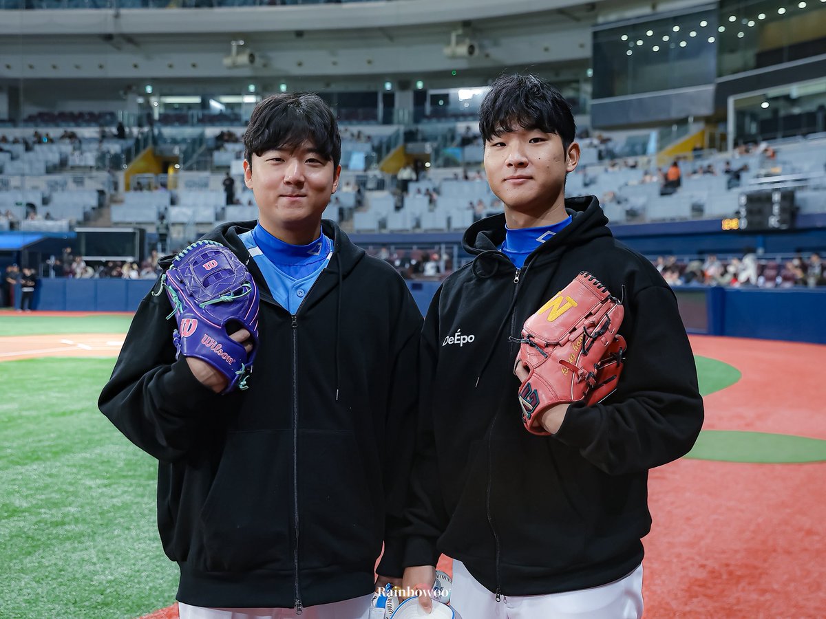 보우 tweet media
