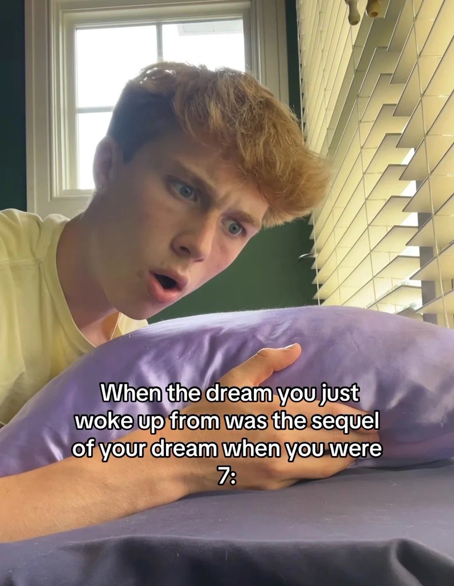 NO CONTEXT HUMANS tweet media