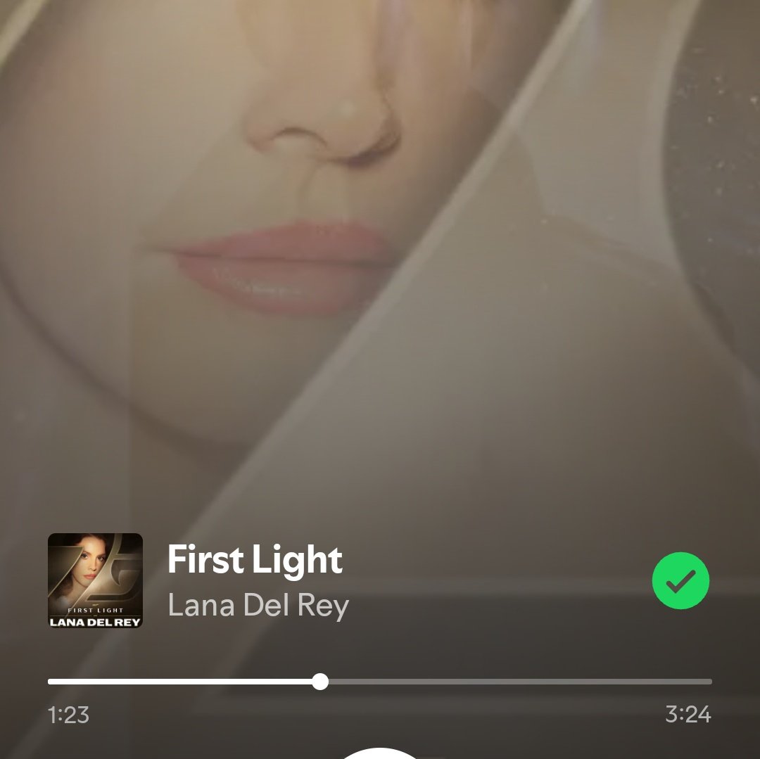 ladygodga's tweet image. Lana walked into that studio, did 4 spoons of meth, texted Ethel Cain "lol DYKE", put her CLIT directly on the mic for 5 minutes and hit record. 12/10 #FirstLight