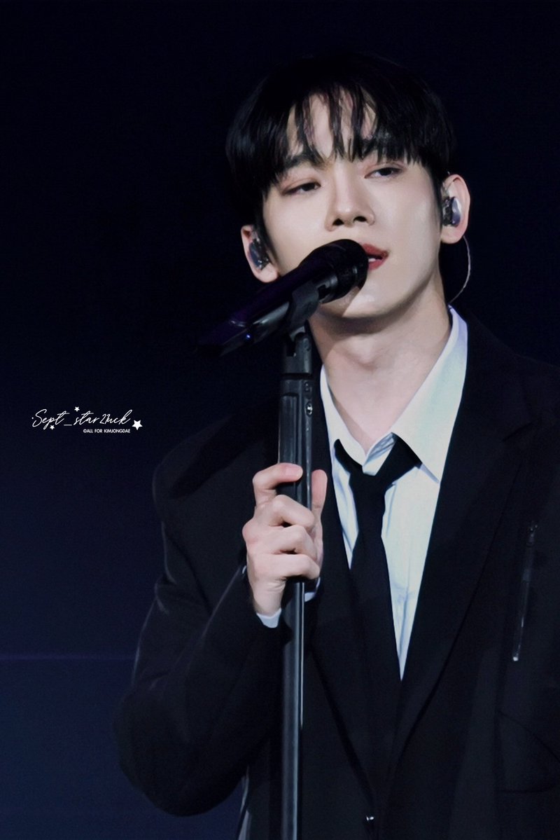 背着钟大跑💫⚡️ 𝕀𝕟 𝔸𝕣𝕔𝕒𝕕𝕚𝕒 ∞ tweet media