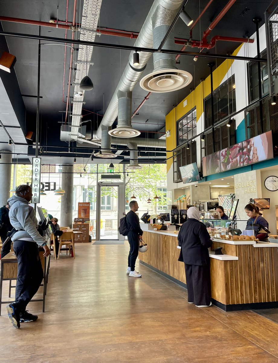 MinGreenwich's tweet photo. 15 Apr 2024 - We continued our journey to Tate Modern, mum suggested stopping for a cuppa at Leon. Appreciated the relaxed atmosphere we couldn’t find it in HK. We headed into Tate cafe for a long break. I sneaked out to shooting while mum was taking nap. https://t.co/rZWP6YNq52