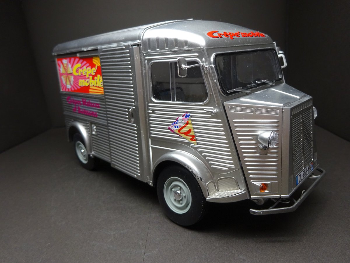 9fUM8tZL9WczczB's tweet image. #plasticmodel #scalemodel #プラモデル #プラモ #カーモデル #エブロ #EBBRO #124scale #シトロエン #キッチンカー #TYPEH