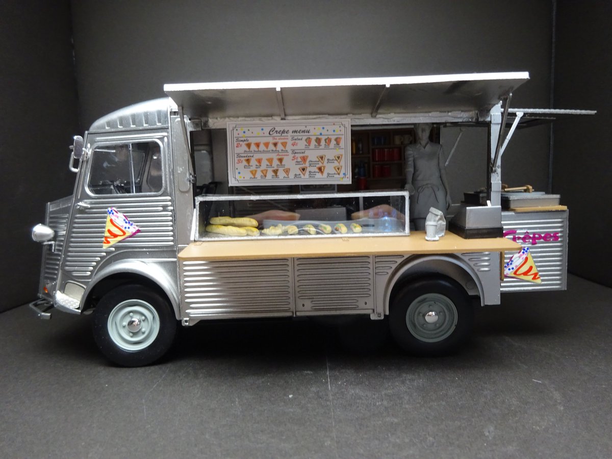 9fUM8tZL9WczczB's tweet image. #plasticmodel #scalemodel #プラモデル #プラモ #カーモデル #エブロ #EBBRO #124scale #シトロエン #キッチンカー #TYPEH