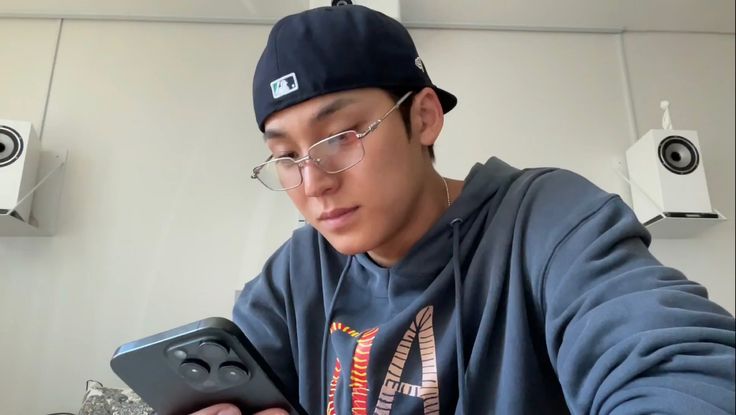 MinGyu Kim tweet media