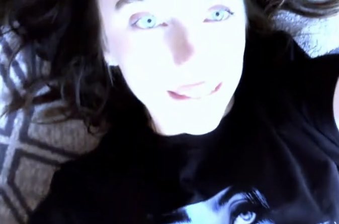 𝐑𝐎𝐒𝐄☆ 𝐰𝐢𝐥𝐥 𝐛𝐞 𝐬𝐭𝐫𝐞𝐚𝐦𝐢𝐧𝐠 𝐅𝐀𝐆 tweet media