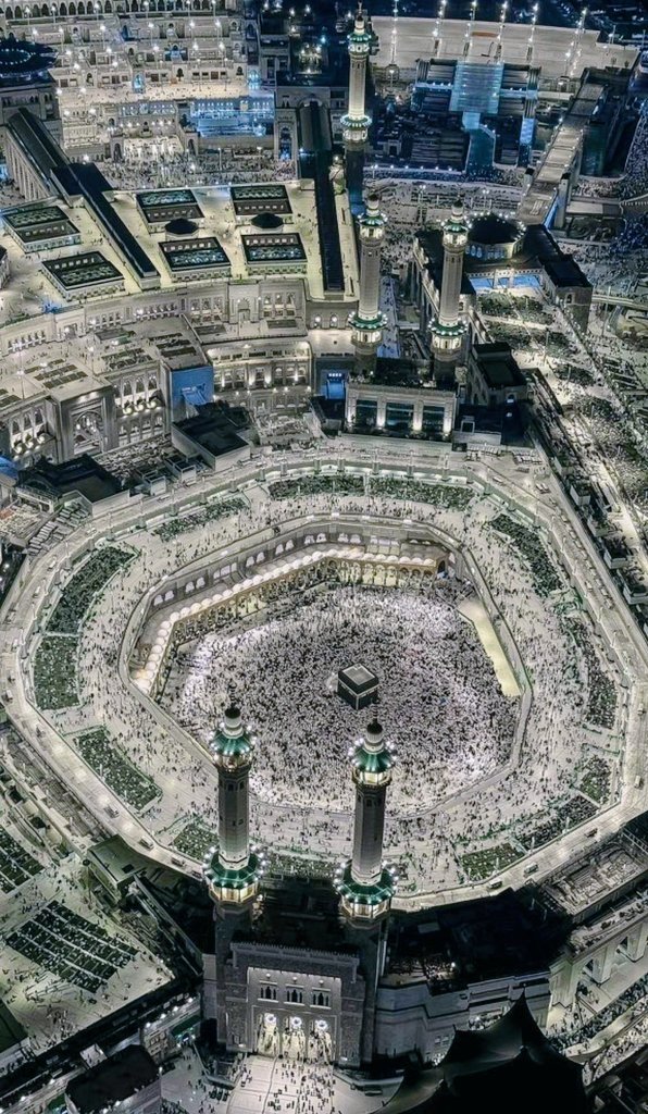 IMshamstrz's tweet image. #AsslamuAllekum
#GoodMorningTwitterWorld 
हज़रत अबदुल्लाह रज़ि अल्लाह अन्हो ने नबी अकरम ﷺ से रिवायत किया के आपने फ़रमाया : 'सबसे अफ़ज़ल आमाल ( या अमल ) वक़्त पर नमाज़ पढ़ना और वालदैन से हुस्न-ए-सुलूक करना हैं। #जुमा #Shams_T @IMshamstrz