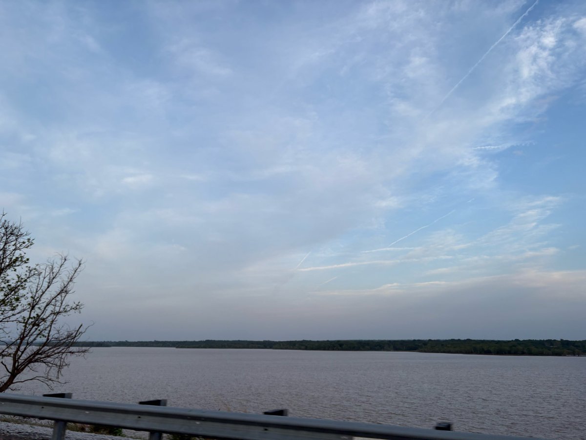 TimG1375's tweet image. It’s a beautiful morning everyday just as much as it’s a settling night, God bless us all! 🙏🏽☀️🏙️🌆🌙🙏🏽

#photographie #architect #entrepreneur #world #history #culture #worth #view #share