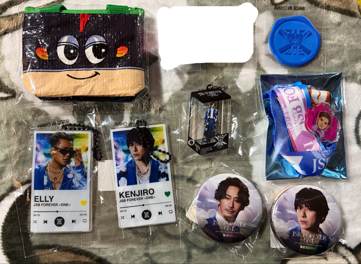 隆二love tweet media