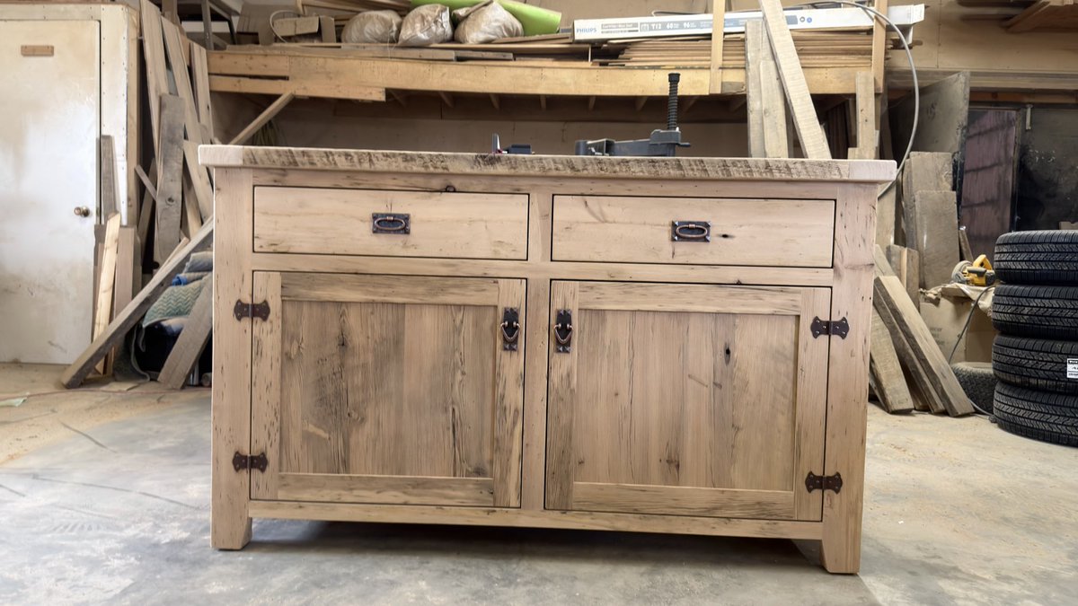 Ontario Reclaimed Barnwood Furniture tweet media