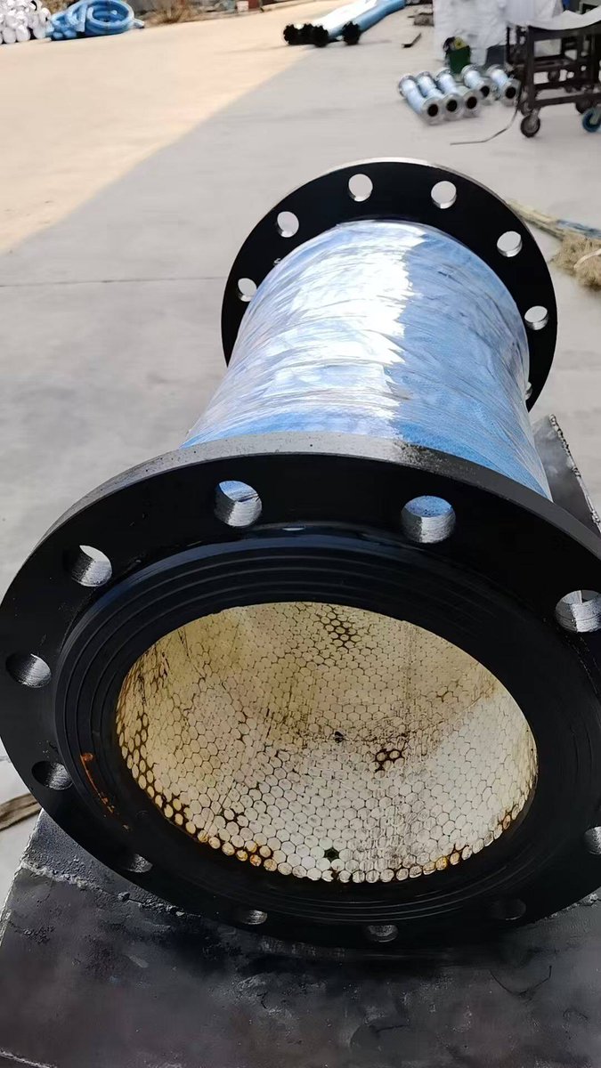 📷Ceramic lined rubber hose
WhatsApp：+86-18932813265
Email：amy@hujinhebei.com
Website: hujinhose.com
#HuJinTechnology #hose #pipe #SuctionHose #CeramicLinedHose #CeramicRubberHose #DrillingHose #HydraulicHose #HighPressureHose #IndustrialHose #RubberHose #Flange