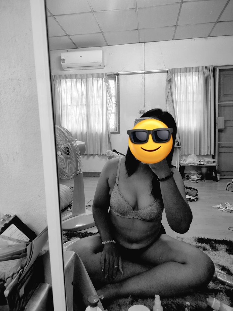 เด็กหญิงตัวดำ tweet media