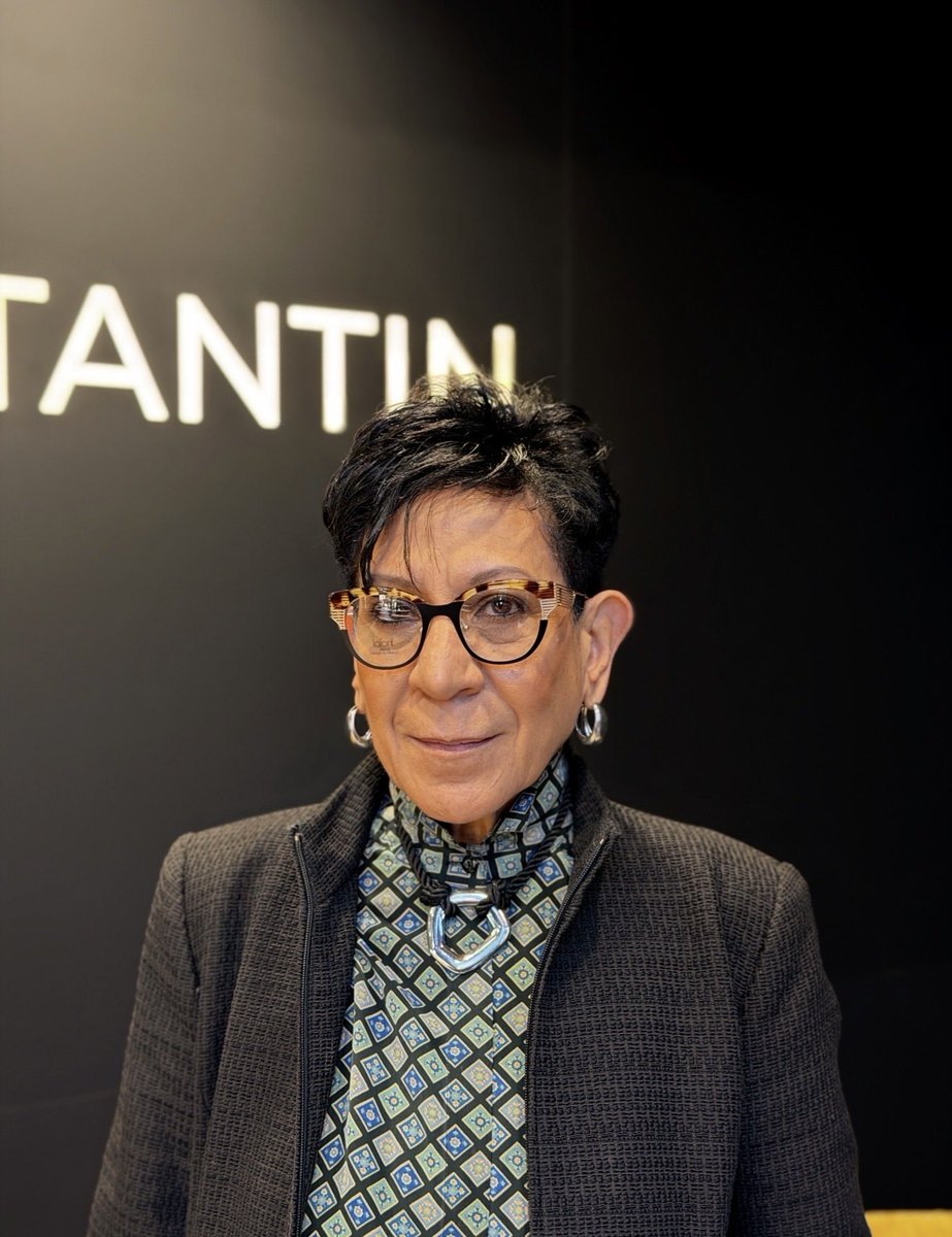 KonEyewear's tweet image. Odila in Lafont Raffinée 1531.
Refined lines, subtle detail, and a presence that speaks for itself.

Enjoy the new pair 🙌

#KonstantinVision #Lafont #EyewearStyle #LuxuryEyewear #NYCStyle