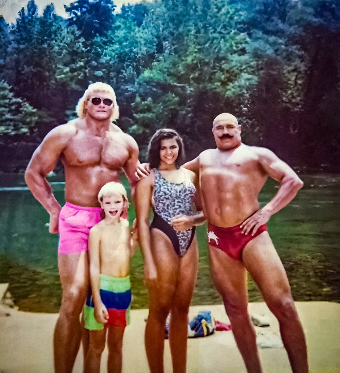 pixelrat's tweet image. Great photo, I tried to pull some of the details back in photoshop to clear it up after all these years