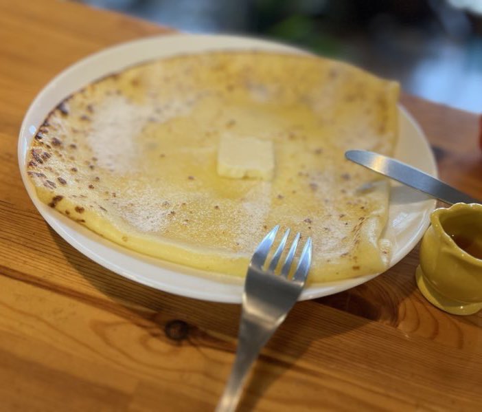cafe_maplemaple's tweet photo. こんにちは😊
今日も元気に営業中です♪

本日もランチセット選べるミニおかず、デザート沢山ご用意してお待ちしております

◎お知らせ
来週4月20日(日)から23日(木)まで臨時休業させていただきます
24日より通常営業いたします
何卒よろしくお願いします🙇 https://t.co/48uPKGwkaw